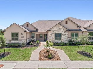 1737 Summit Crossing Ln, College Station, TX 77845