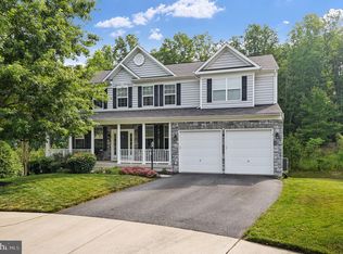 27 Hobart Ln, Fredericksburg, VA 22405