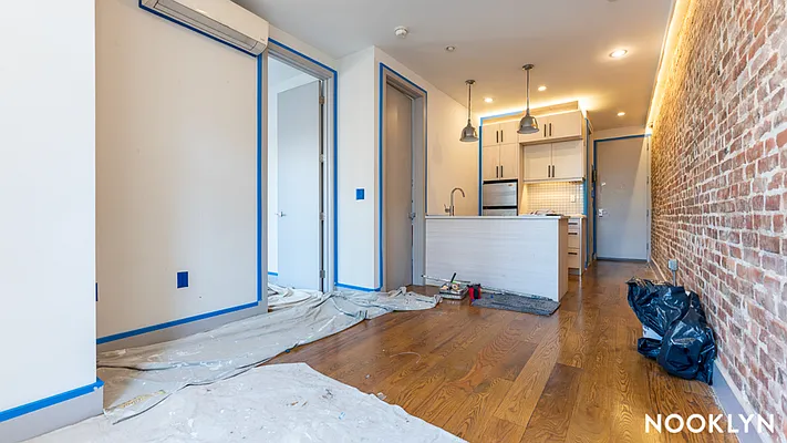 Rented by Nooklyn NYC LLC | media 19