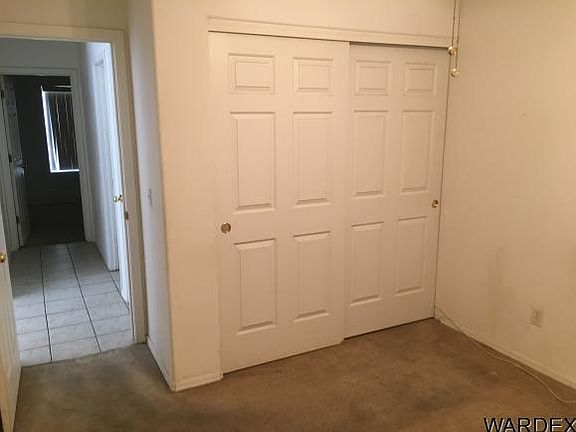 2nd image of 2408 Bluebird Ln