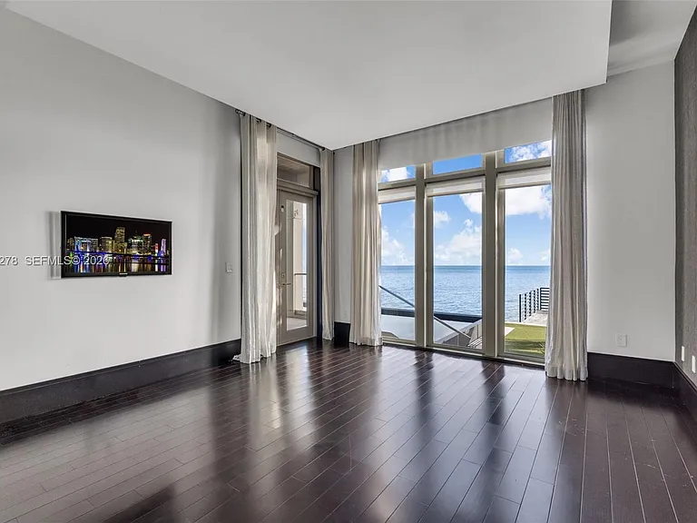 760 S Mashta Dr — Photo 18