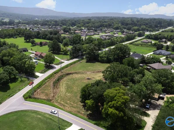 2.43 Jordan Rd NE, Huntsville, AL 35811