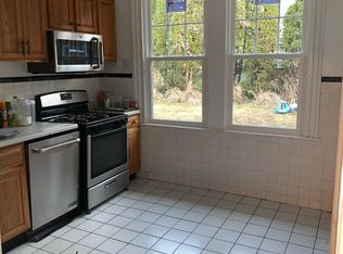 611 W Cheltenham Ave, Elkins Park, PA 19027
