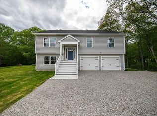 181 Fishtown Rd, Mystic, CT 06355