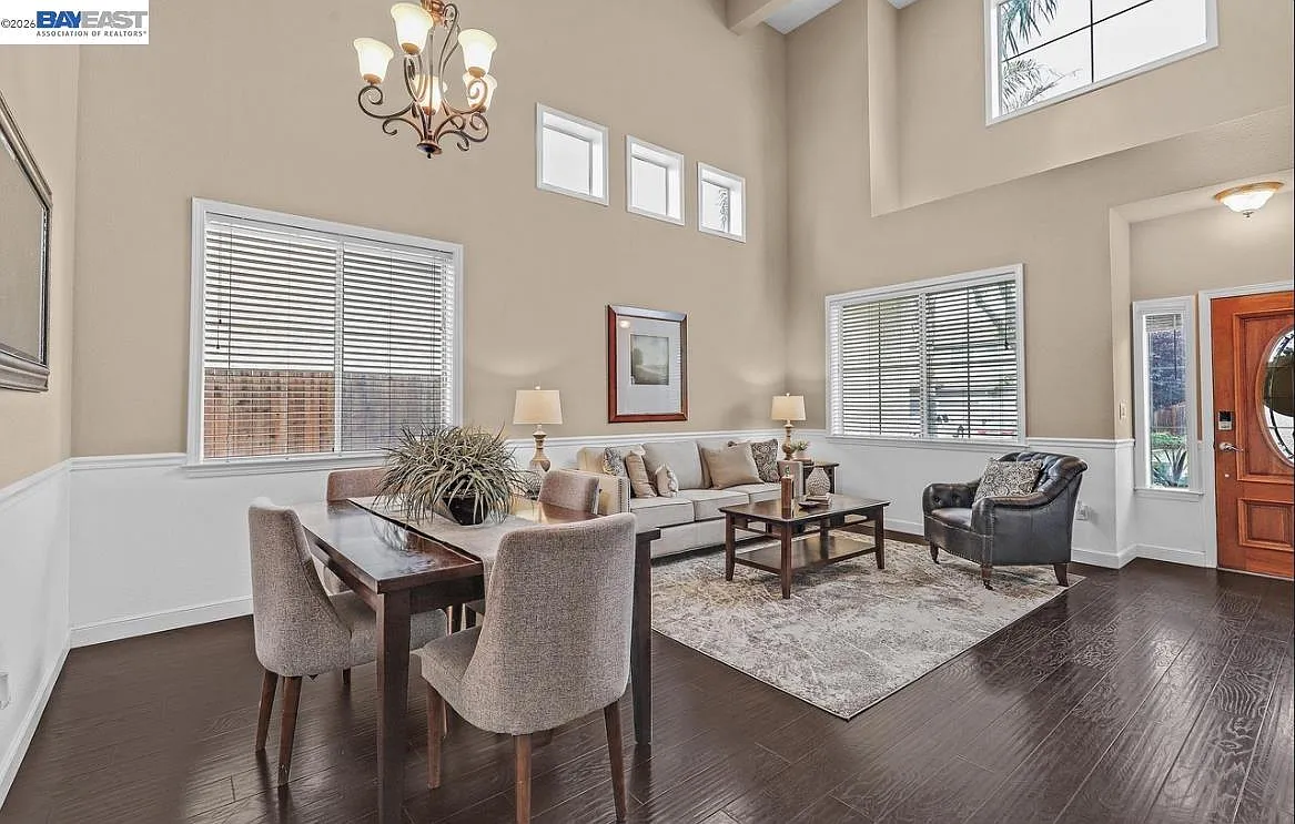 5 bed, 2777 sqft, $4,500 — Photo 4