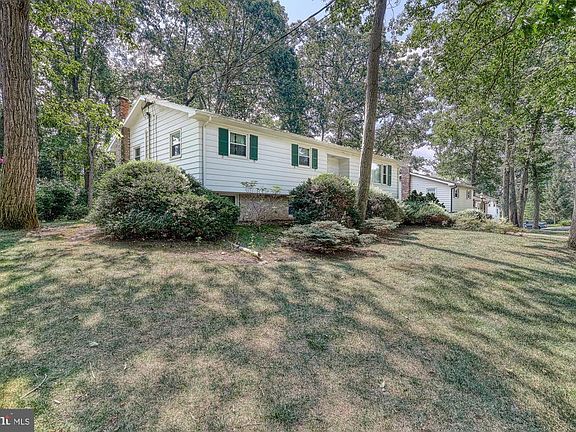 2nd image of 316 Holyoke Dr