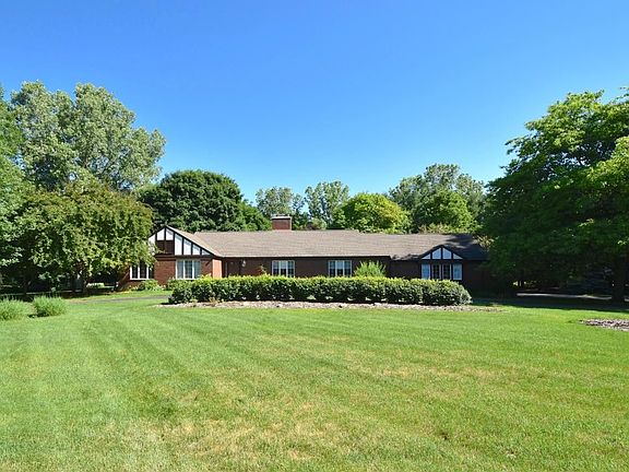 2nd image of 3578 Lamplighter Dr