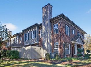 1069 Gamston Ln, Virginia Beach, VA 23455