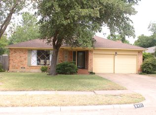 8411 Swift Ave, Dallas, TX 75228