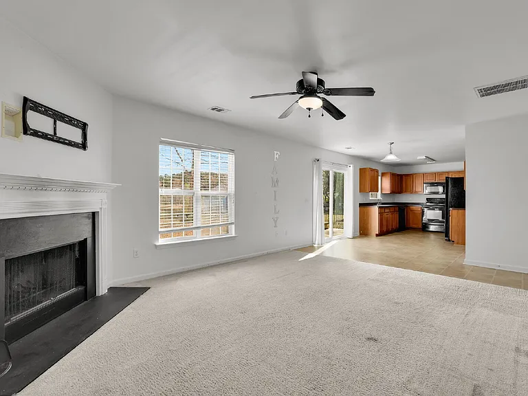 25 Pennyroyal Way — Photo 18