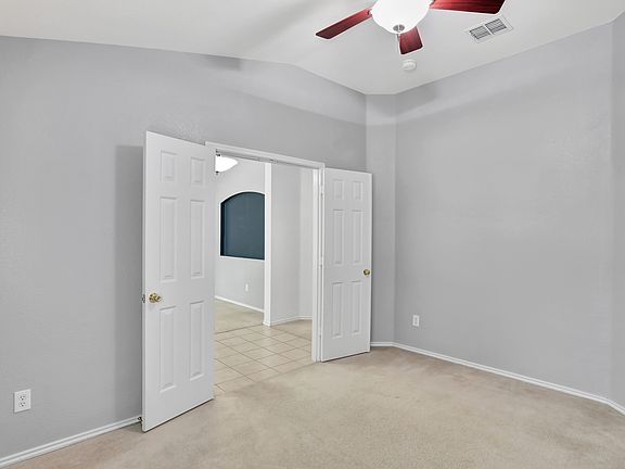 5th image of 1401 Cedar Springs Dr