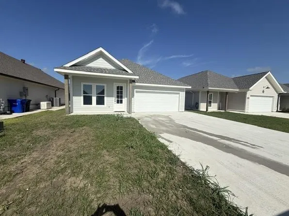 302 Couch Dr, Thibodaux, LA 70301