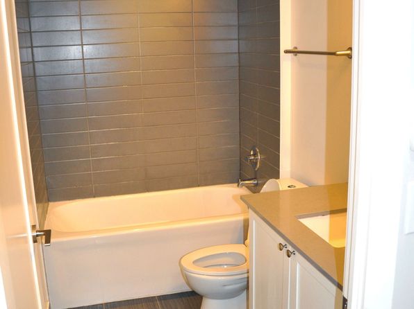 28 Prince Regent St #305, Markham, ON L6C 0V5