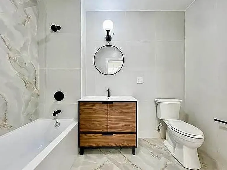 952 Bedford Ave #2B — Photo 9