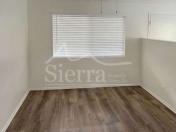5th image of 48 Broadmoor Plz APT 18