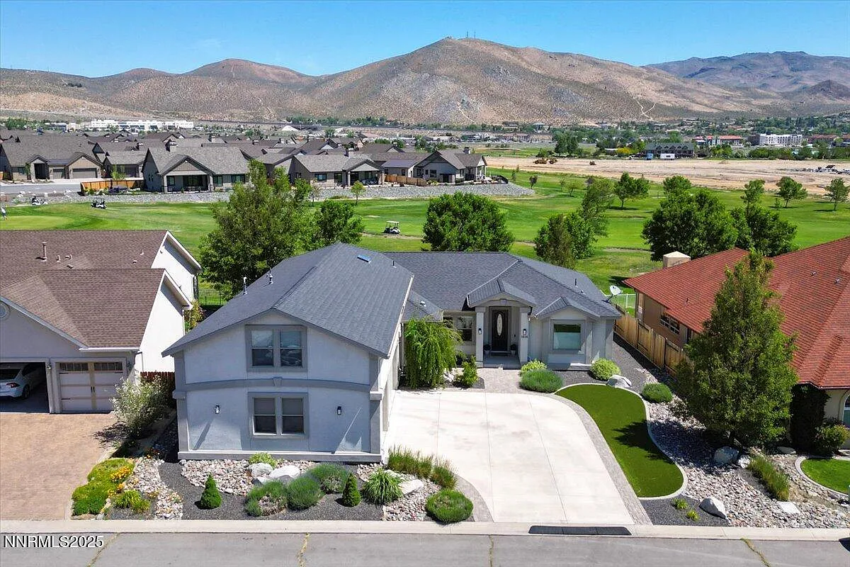 1636 Robb Dr photo 1