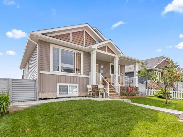 317 McLeod Cres W, Diamond Valley, AB T0L 2A0