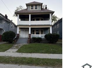 484 E 148th St, Cleveland, OH 44110