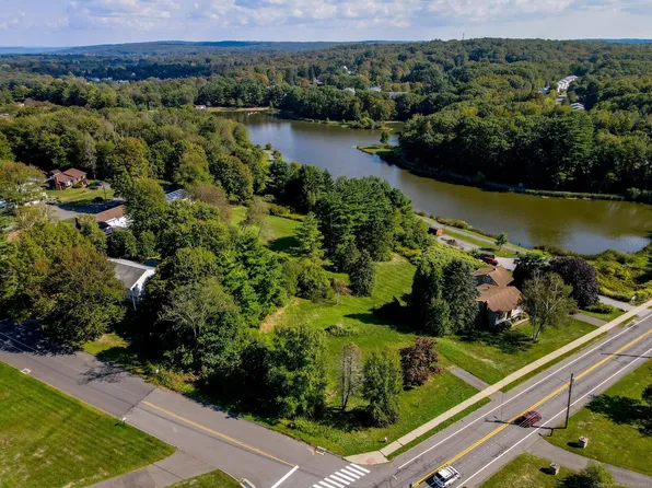 104 Seymour Road, Plymouth, CT 06786