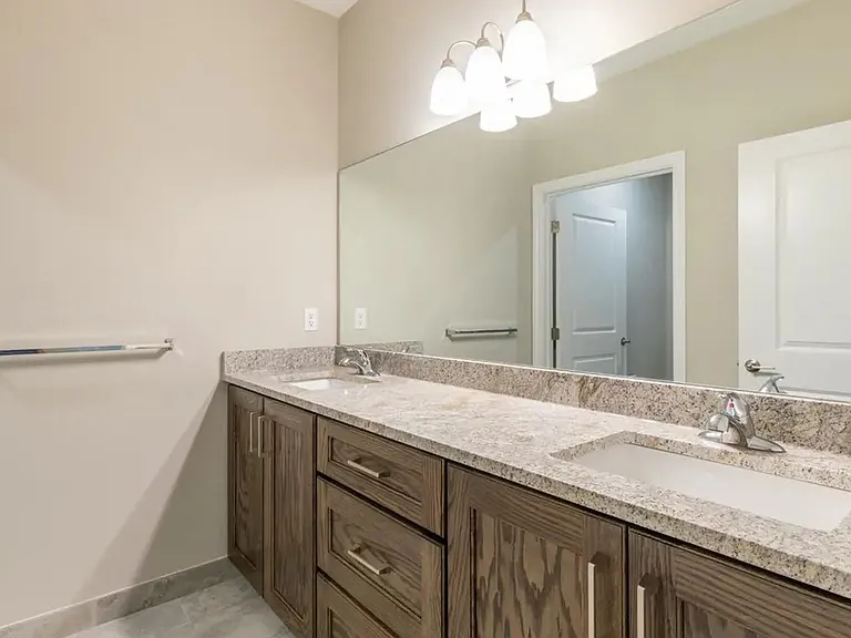 14304 Wexford Dr — Photo 8
