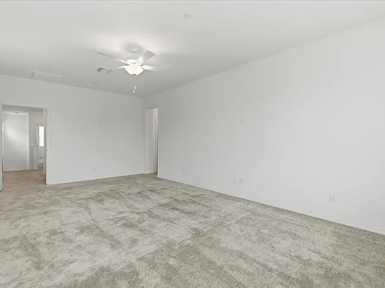 265 E Balsam Dr — Photo 24