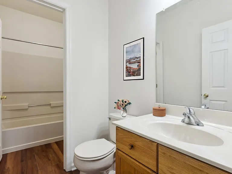 Autumn Park Apartments — Photo 45