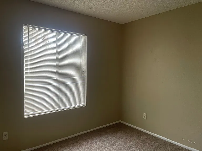 2770 W Daffodil Pl — Photo 14