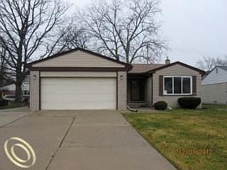 1st image of 24334 Pierce Ave