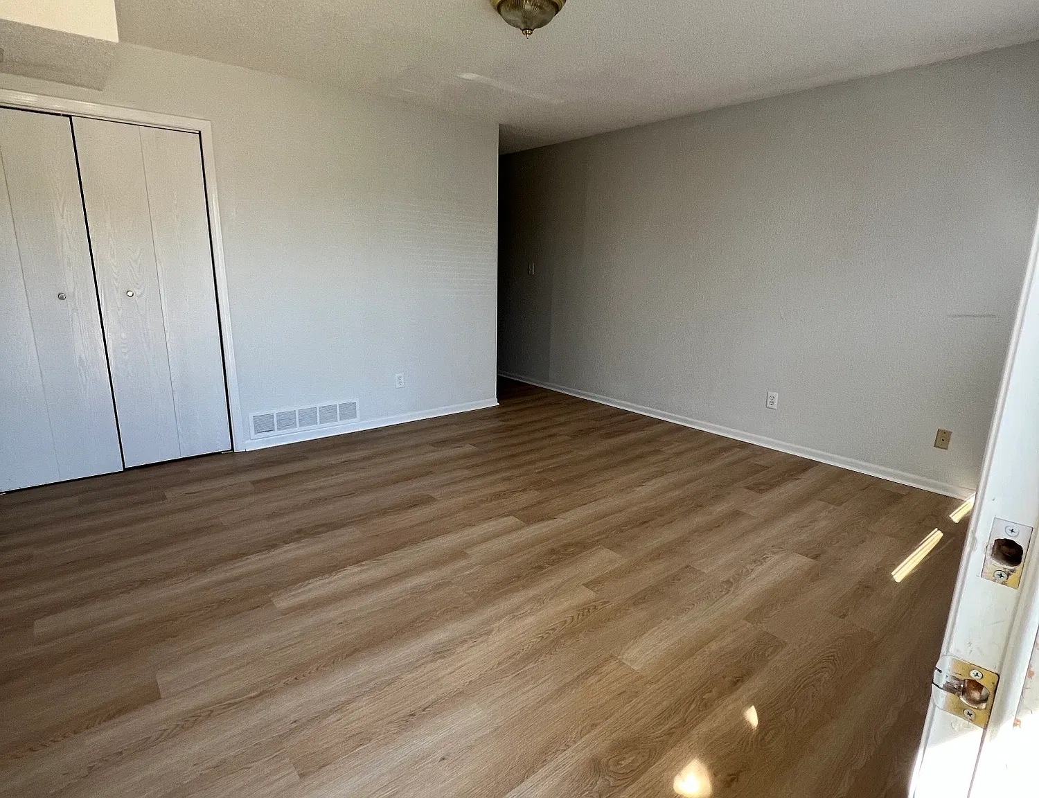 1102 North Aztec Court - 1 — Photo 4