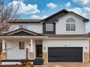 313 NW Fox Hollow Ln, Blue Springs, MO 64015