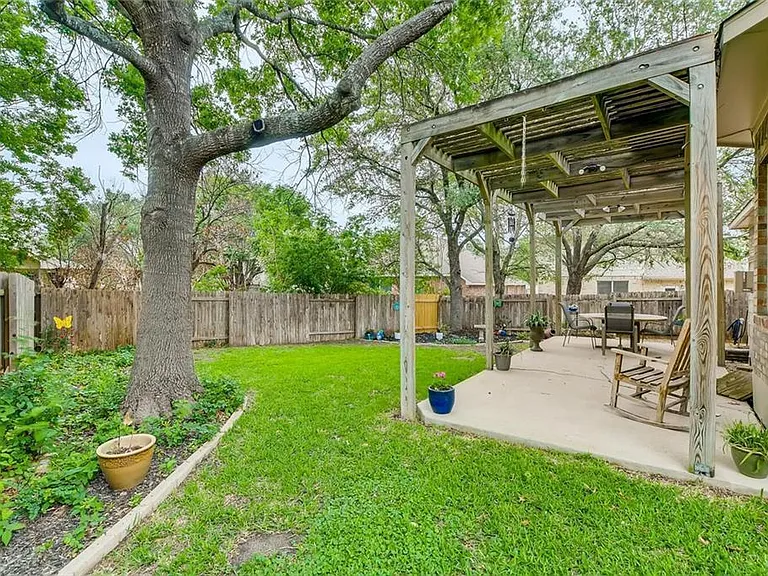 10108 Andora Dr — Photo 15