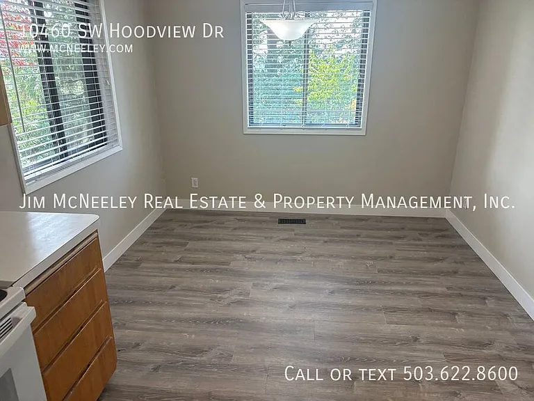 10460 SW Hoodview Dr — Photo 4