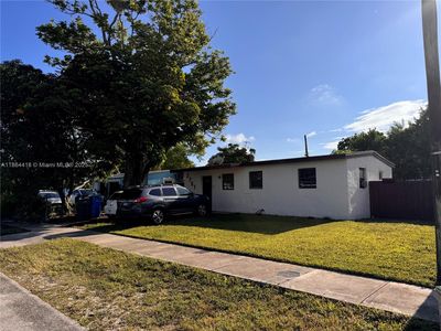 3761 SW 45th Ter, West Park, FL, 33023