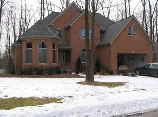 8311 Sherwood 30, Grosse Ile, MI 48138