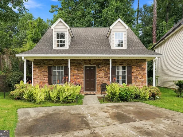 105 Twin Pines Ct, Dallas, GA 30132