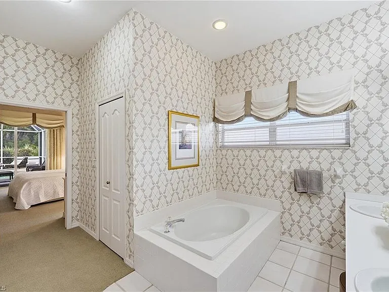 24750 Pennyroyal Dr — Photo 18