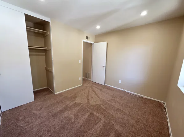 2521 W Sunflower Ave, Santa Ana, CA