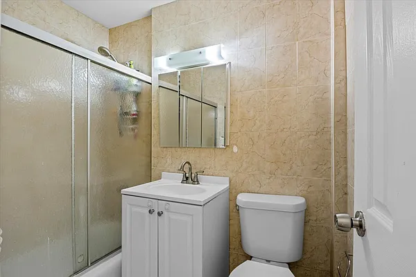 Sold by Compass | media 39