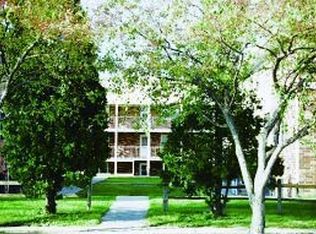 2430 Muscatine Ave APT 20, Iowa City, IA 52240