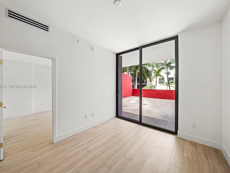 90 NE 32nd St #203 — Photo 16
