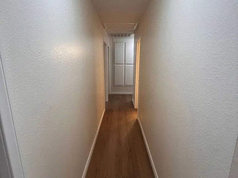 1142 Ashbury Ct — Photo 30
