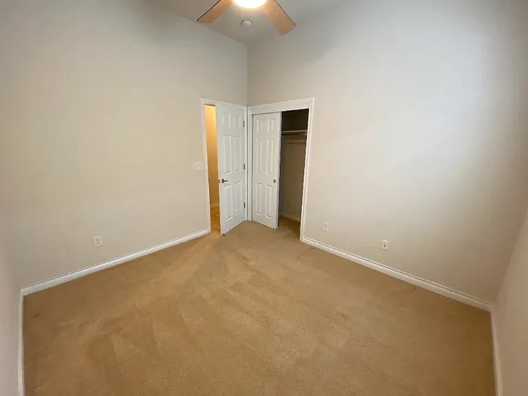 2852 Wabash St — Photo 21