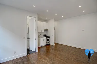 Rented by Next Door Realty NYC