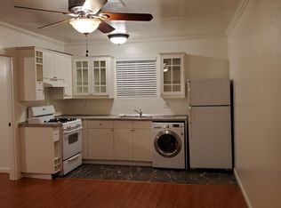 404 Hawthorne St #B, Glendale, CA 91204