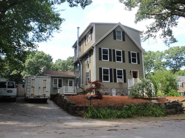 230 Sladen St, Dracut, MA 01826