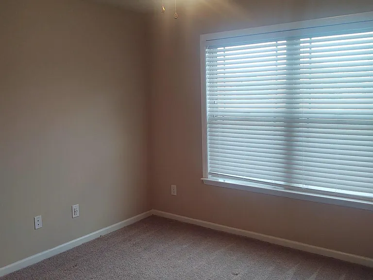 108 Hunter Way — Photo 19