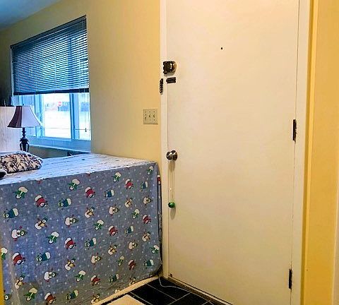 5th image of 7389 Colegrove Dr
