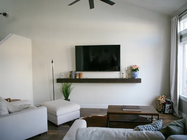 4518 Glen Isle Dr, Loveland, CO 80538