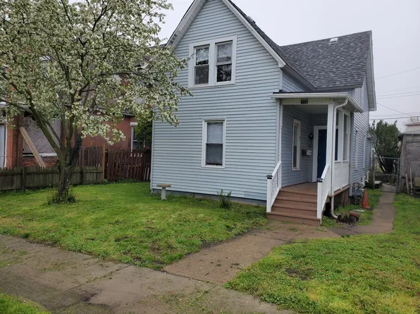 712 E 10th St #1/2, Michigan City, IN 46360