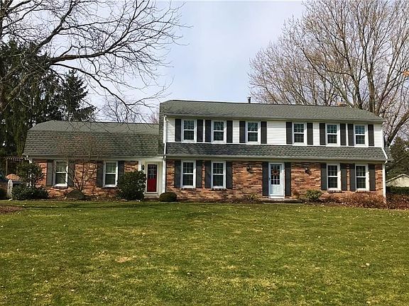2nd image of 19 Kalleston Dr